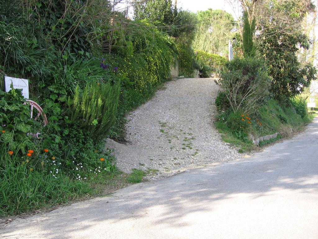 La Capanna Di Sovestro Ξενοδοχείο Σαν Τζιμινιάνο Δωμάτιο φωτογραφία